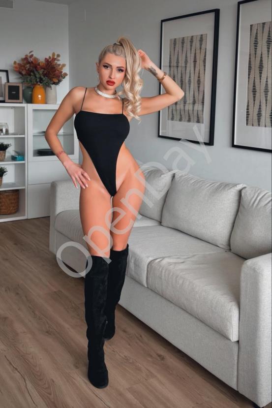 SENSUAL EROTIC SEXY MODEL ESCORT IN ATHENS ELINA (8)