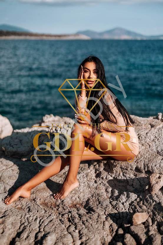 SENSUAL-EROTIC-SKINNY-BRUNETTE-ESCORT-IN-ATHENS-ARYA-5