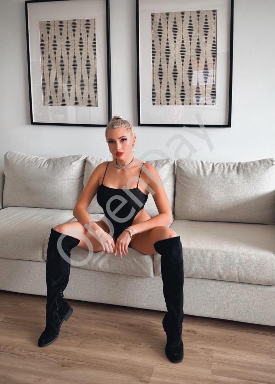 SENSUAL EROTIC SEXY MODEL ESCORT IN ATHENS ELINA (1)