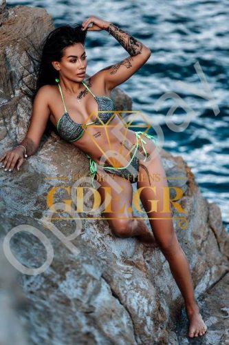 SENSUAL-EROTIC-SKINNY-BRUNETTE-ESCORT-IN-ATHENS-ARYA-1