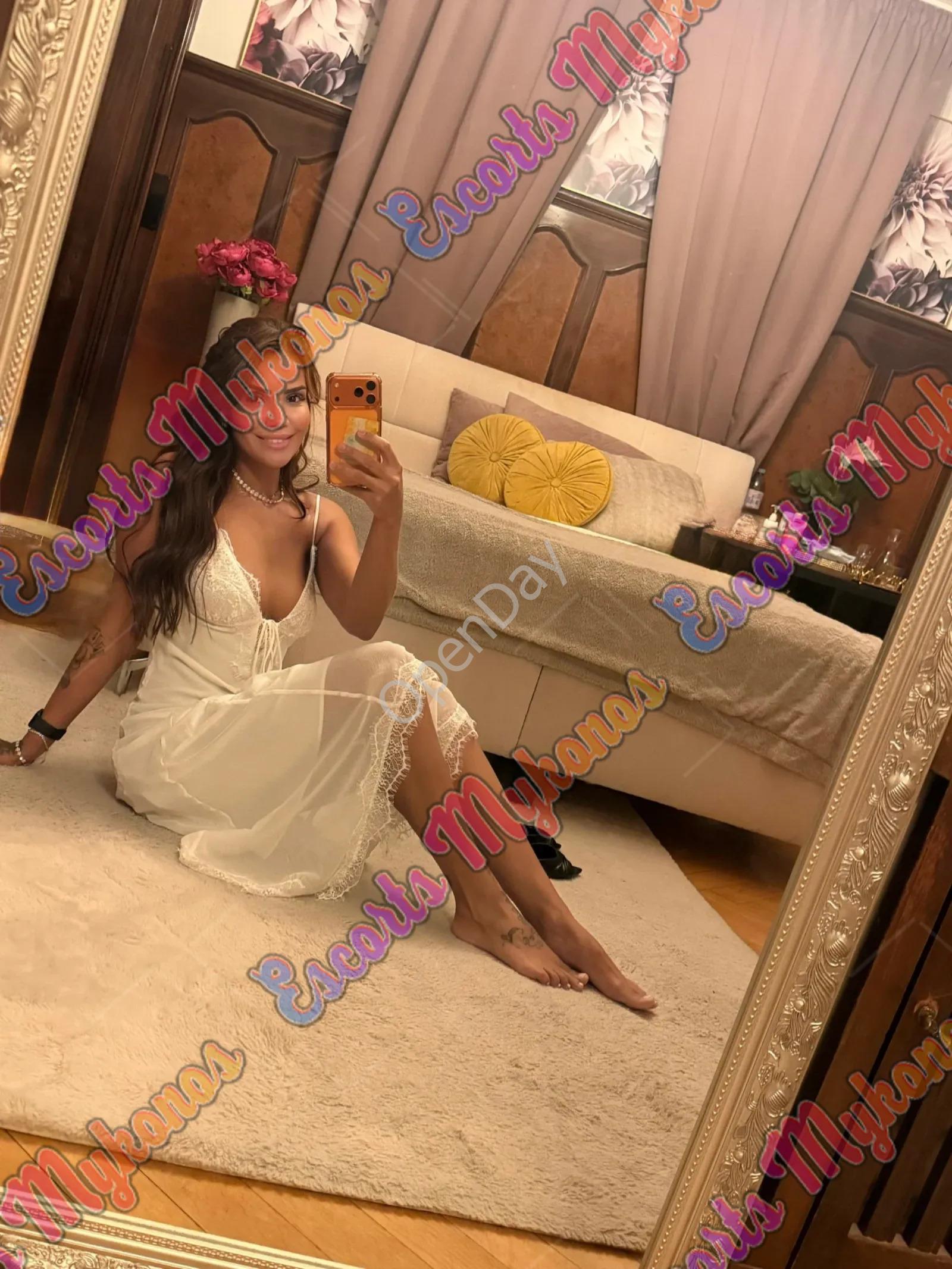 kayla-brazilian-escort-in-mykonos-summer-2026-08