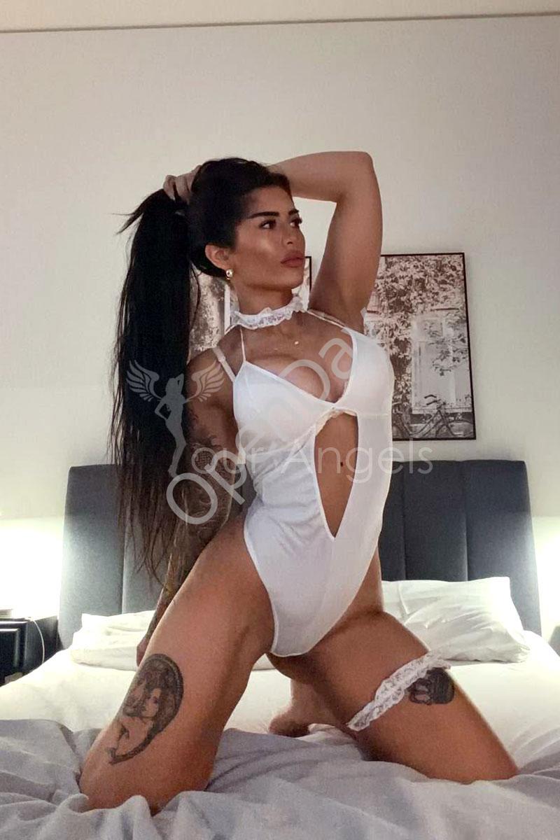 Alexandra2608-escort-(2)