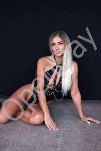 Raya2605-escort-(1)